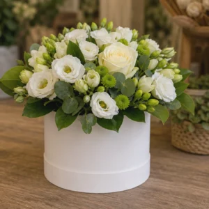 Aranjament Flori de Lux White Gallery cu Phalaenopsis și Hortensie - imagine 2