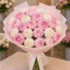 Cutie Flori de Sezon April Blush cu Bujori și Lisianthus - imagine 1