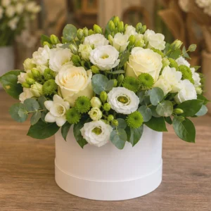 Cutie Florală Online București Eleganță Albă - imagine 1