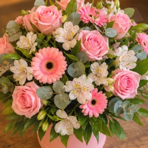 Buchet Aniversar Pink Wish cu Miniroze și Alstroemeria - imagine 2