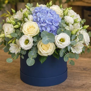 Buchet Flori Frumoase Serenadă Bleu cu Hortensie și Delphinium - imagine 3