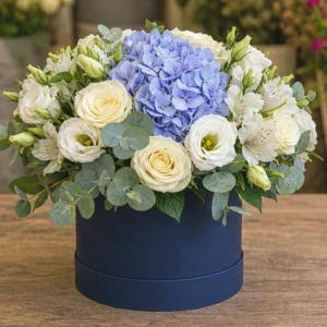 Buchet Online Blue Whisper cu Delphinium și Lisianthus - imagine 1