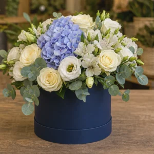 Aranjament Flori de Lux Versailles cu Hortensii și Delphinium - imagine 2
