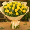 Aranjament Flori de Lux Golden Hour cu Cymbidium Galben și Trandafiri - imagine 1