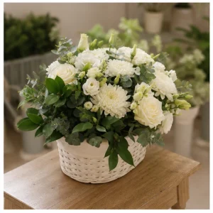 Livrare aranjamente florale pentru decorarea locuintei cos alb crem pentru dormitor - poza 3