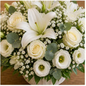 Aranjament floral alb cu crini si trandafiri - poza 4