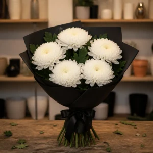 Aranjament floral funerar buchet alb din crizanteme - poza 2