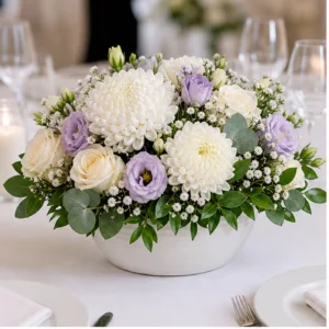 Aranjament floral nunta elegant cu crizanteme si eucalipt - poza 1