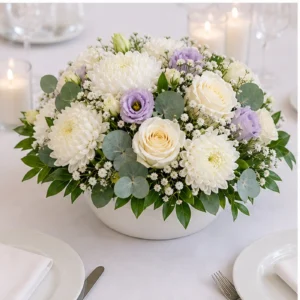 Aranjament floral nunta elegant cu crizanteme si eucalipt - poza 3