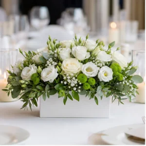 Aranjament floral nunta masa invitati alb verde cu lisianthus - poza 1