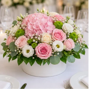 Aranjament floral nunta premium cu hortensie si trandafiri - poza 1
