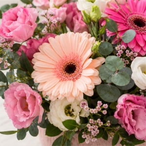Aranjament Flori la Domiciliu Prag Senin cu Gerbera și Lisianthus - imagine 2