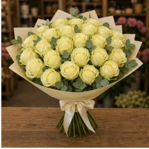 Buchet cu 29 trandafiri galbeni rafinat - poza 3