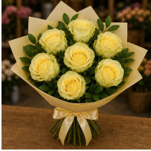 Buchet cu 7 trandafiri galbeni delicat - poza 4
