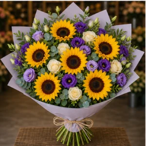 Buchet cu floarea-soarelui premium si lisianthus mov - poza 3