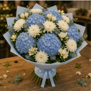 Buchet cu hortensii bleu si crizanteme premium - poza 3