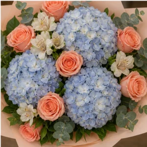Buchet cu hortensii bleu si trandafiri somon - poza 4