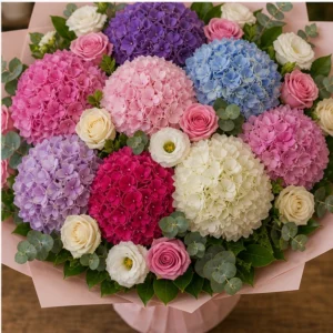 Buchet cu hortensii grandios multicolor si trandafiri - poza 4