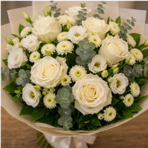 Buchet de flori online elegant cu trandafiri albi - poza 4