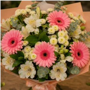 Buchet de flori pentru zi de nastere pastel cu gerbera si alstroemeria - poza 4