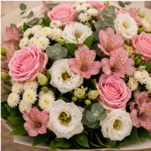 Buchet de flori speciale alb roz cu trandafiri si santini - poza 4