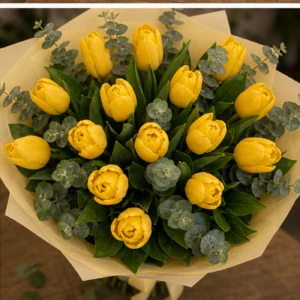 Buchet de lalele galbene si eucalipt - poza 4