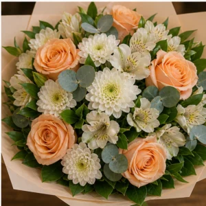 Buchet flori aniversare de multumire cu trandafiri piersica - poza 4