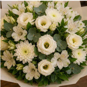 Buchet flori aniversare elegant alb crem cu alstroemeria - poza 4