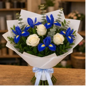 Buchet irisi albastri si trandafiri albi - poza 1