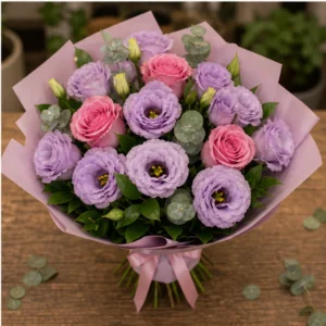 Buchet Lisianthus lila si trandafiri roz - poza 4