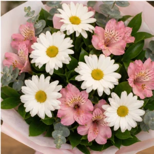 Buchet margarete albe si alstroemeria roz - poza 4