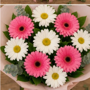 Buchet margarete albe si gerbera roz - poza 4