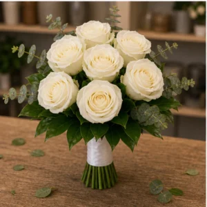 Buchet mireasa alb minimalist cu 9 trandafiri - poza 3