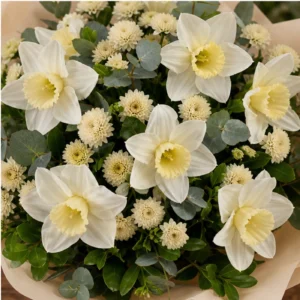 Buchet Narcise albe cu santini crem - poza 4