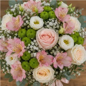 Buchet Nasa pastel cu alstroemeria si trandafiri - poza 4