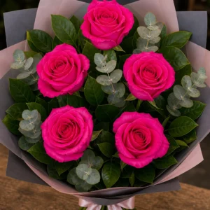 Buchet trandafiri roz 5 fire fuchsia modern - poza 4