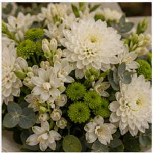 Buchet Tuberoze alb verde cu crizanteme - poza 4