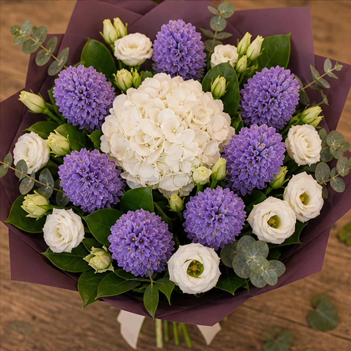 Buchet Zambile premium cu hortensie alba - poza 4