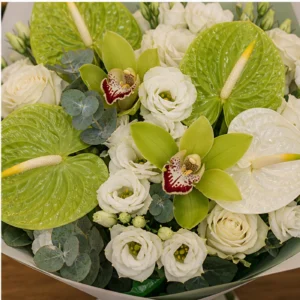 Buchete Anthurium premium alb-verde cu orhidee cymbidium - poza 4