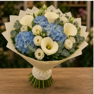 Buchete Cale ivory cu hortensie bleu - poza 3