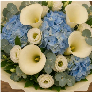 Buchete Cale ivory cu hortensie bleu - poza 4