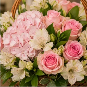 Cadou aniversar cu flori premium pastel in cos - poza 2