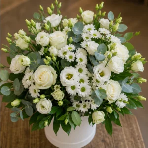 Cutie Aranjament Floral alb si verde elegant - poza 2