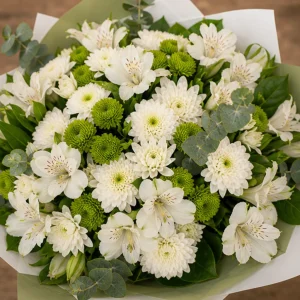 Flori pentru aniversarea casatoriei buchet alb verde cu alstroemeria - poza 2