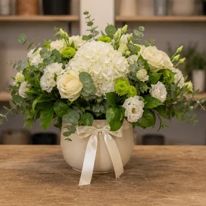 Livrare Aranjament Floral pentru Petreceri Private elegant cu hortensie - poza 3