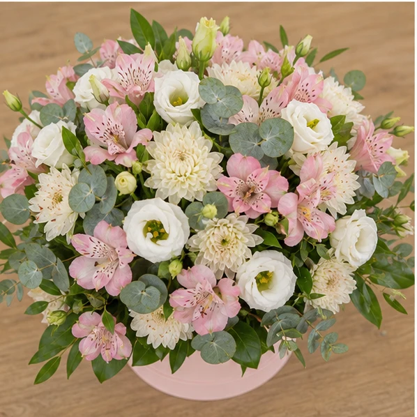 Livrare aranjamente florale de lux roz delicat cu alstroemeria - poza 2