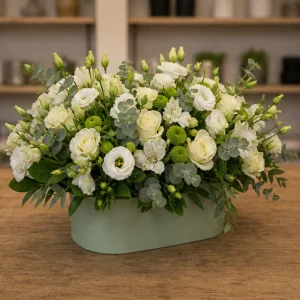 Livrare aranjamente florale de Paste alb verde cu lisianthus - poza 4