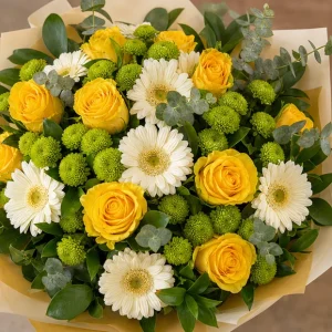 Livrare buchet pentru absolvirea liceului cu trandafiri galbeni - poza 2