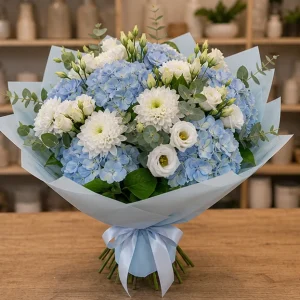 Livrare buchete de flori pentru nou-nascuti bleu senin cu hortensie - poza 4