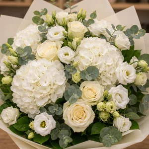 Livrare buchete de flori pentru nou-nascuti ivory elegant cu hortensie - poza 2